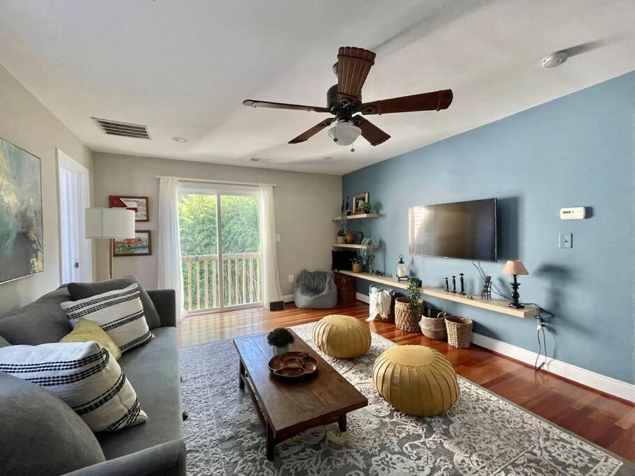 Brand New, Cozy, Modern, One-Bedroom Apartment Falls Church Bagian luar foto