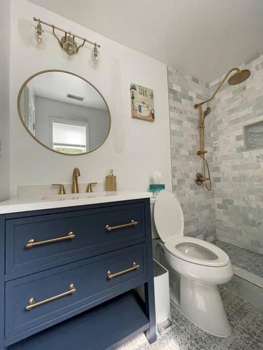 Brand New, Cozy, Modern, One-Bedroom Apartment Falls Church Bagian luar foto
